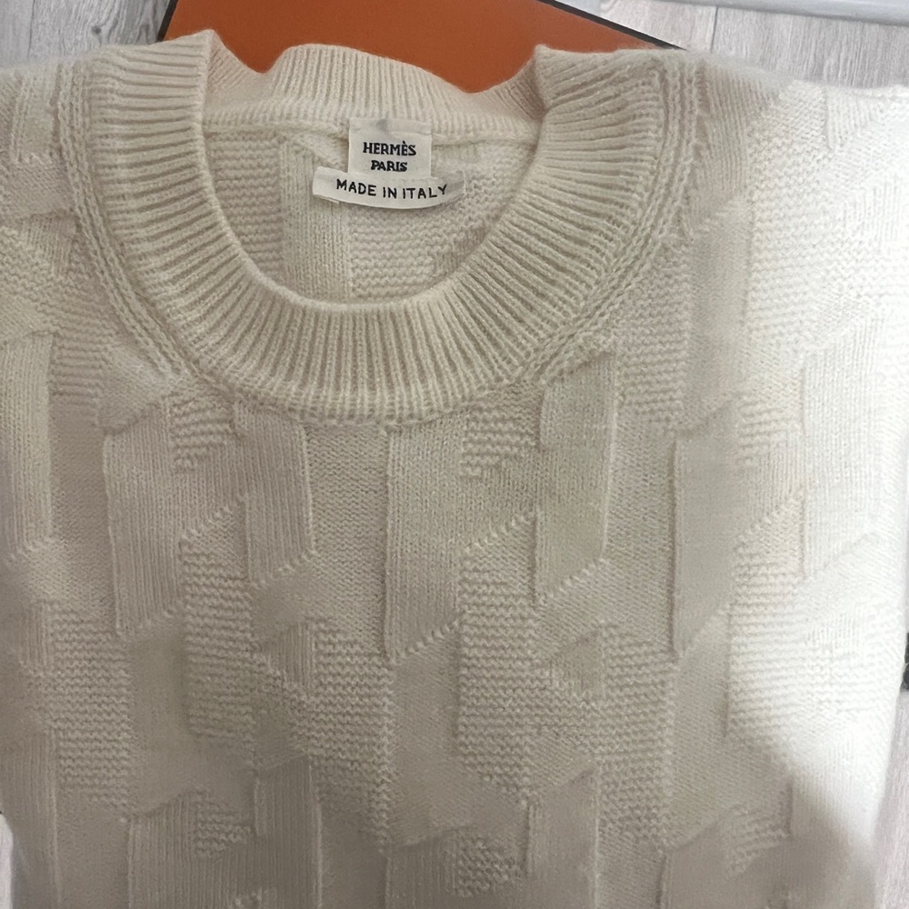 NEW Hermes “H" short-sleeve sweater wool sweater top Sz 36 XS/S ivory US… - Picture 3 of 9